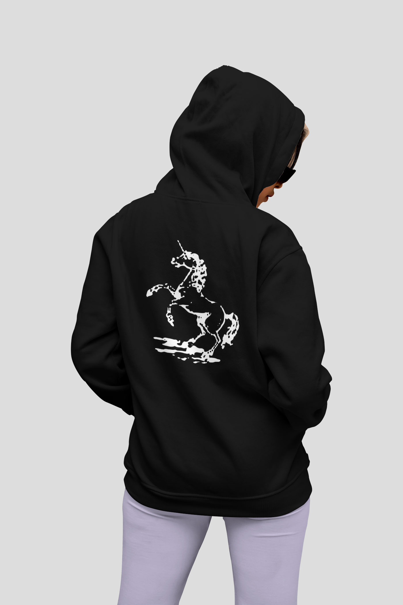 Hoodies & Sweatshirts